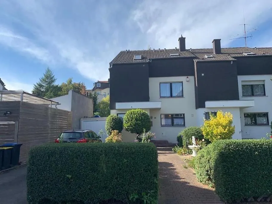 Private Studio Apartment With Balcony In Dortmund-Brackel